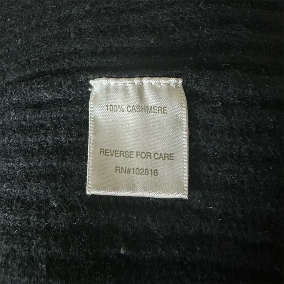 Garnet Hill Women's Cashmere Ribbed Cardigan Sweater Black Size S V-Neck Button - Picture 6 of 8